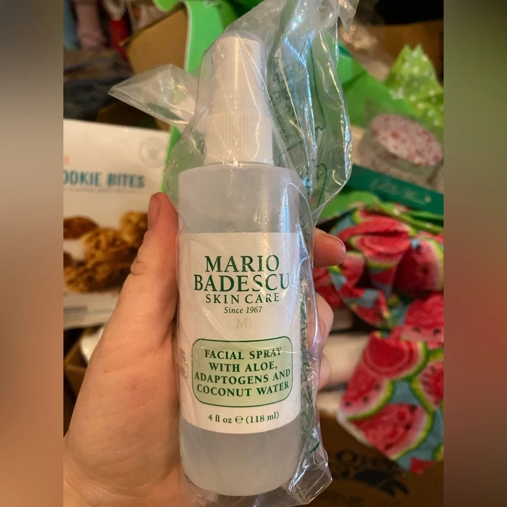 Mario Badescu Facial Spray with Aloe, Cucumber and Green Tea for All Skin Types